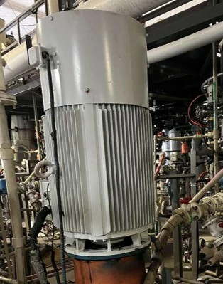 Permanent-Magnet-Motor
